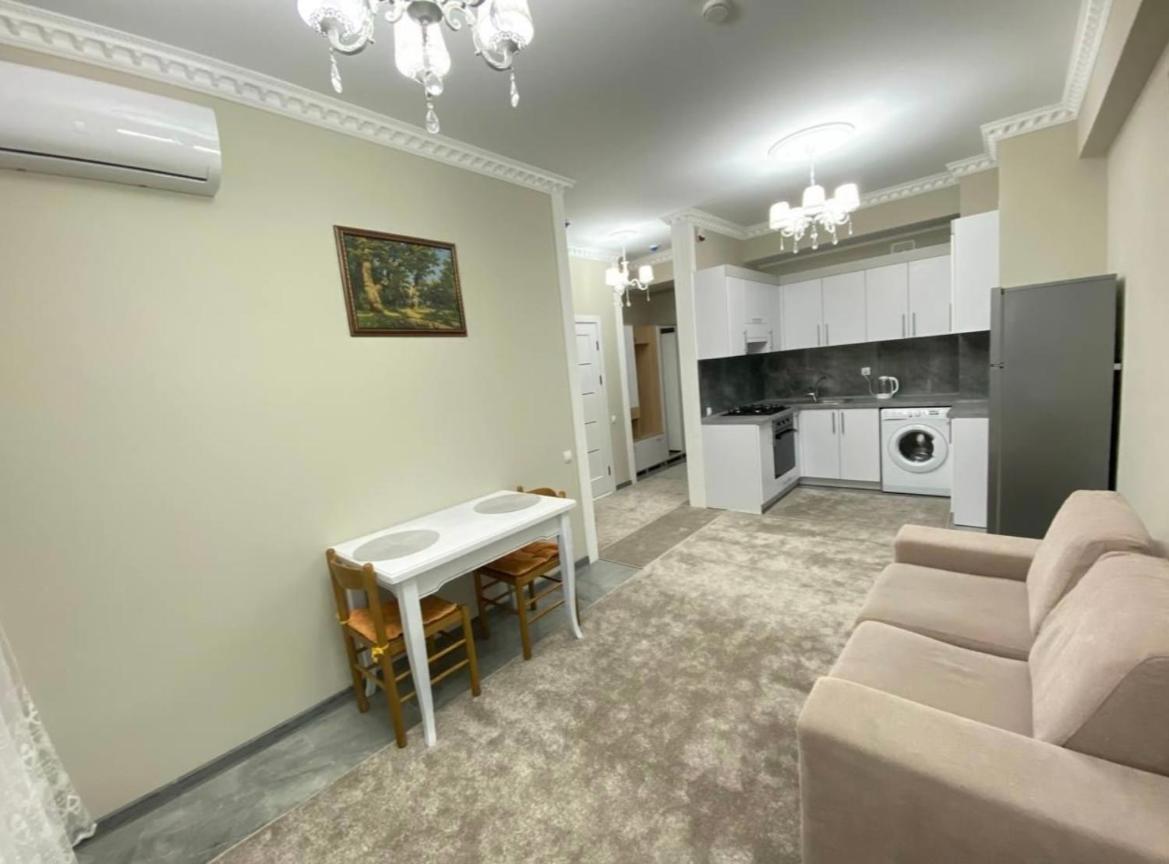Luxury Oasis Flat Leilighet Chisinau Eksteriør bilde