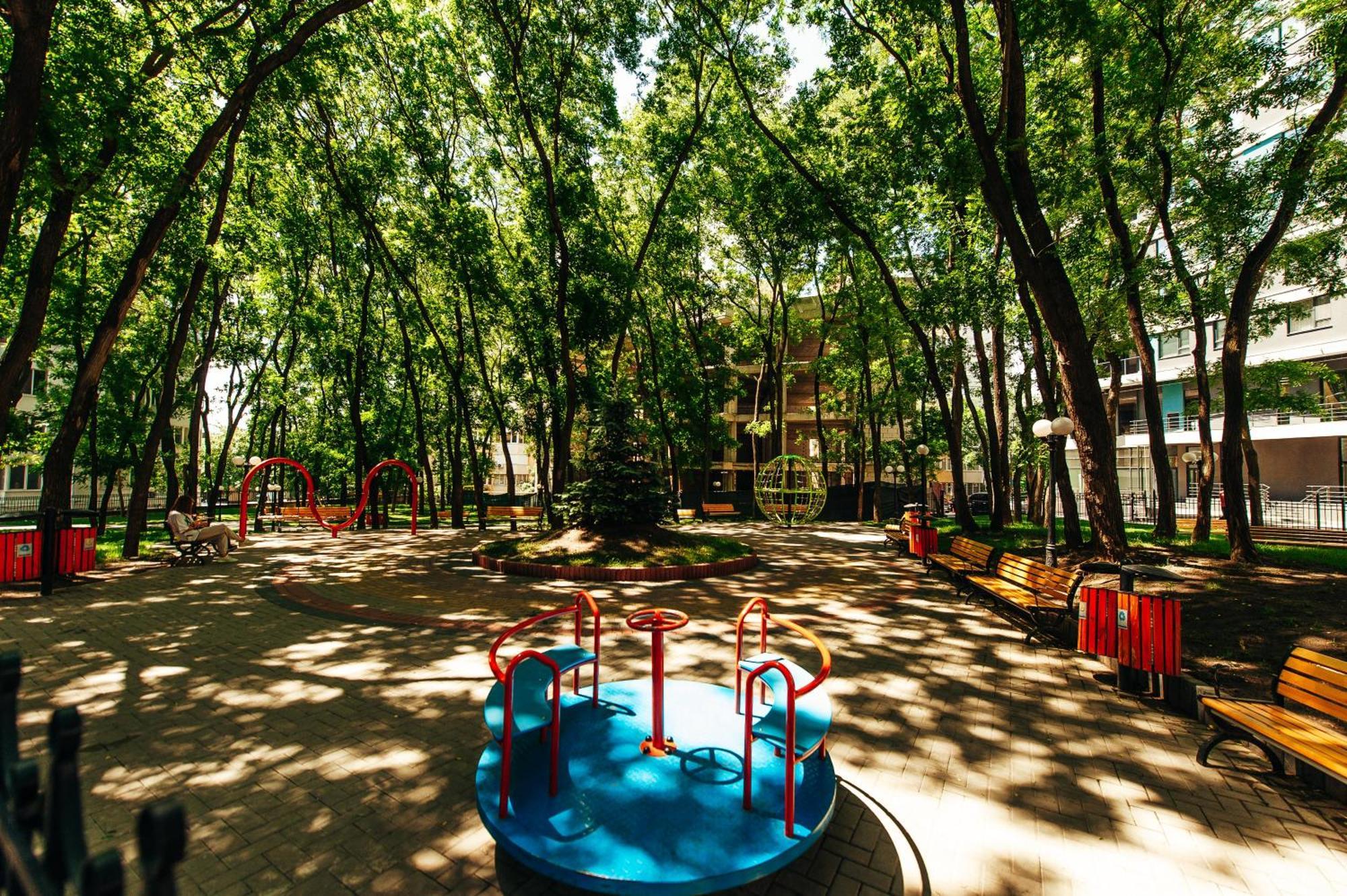 Luxury Oasis Flat Leilighet Chisinau Eksteriør bilde