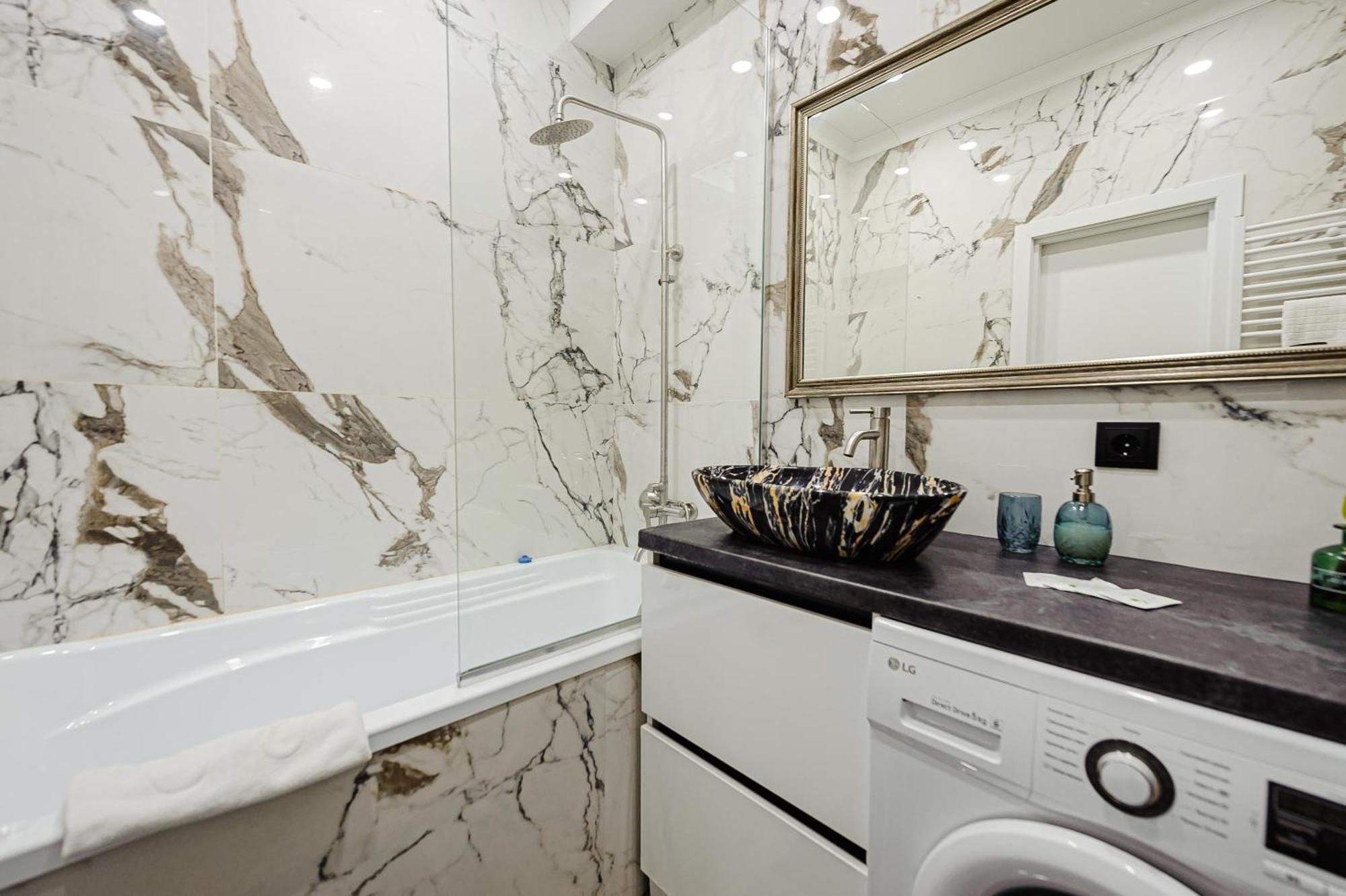 Luxury Oasis Flat Leilighet Chisinau Eksteriør bilde