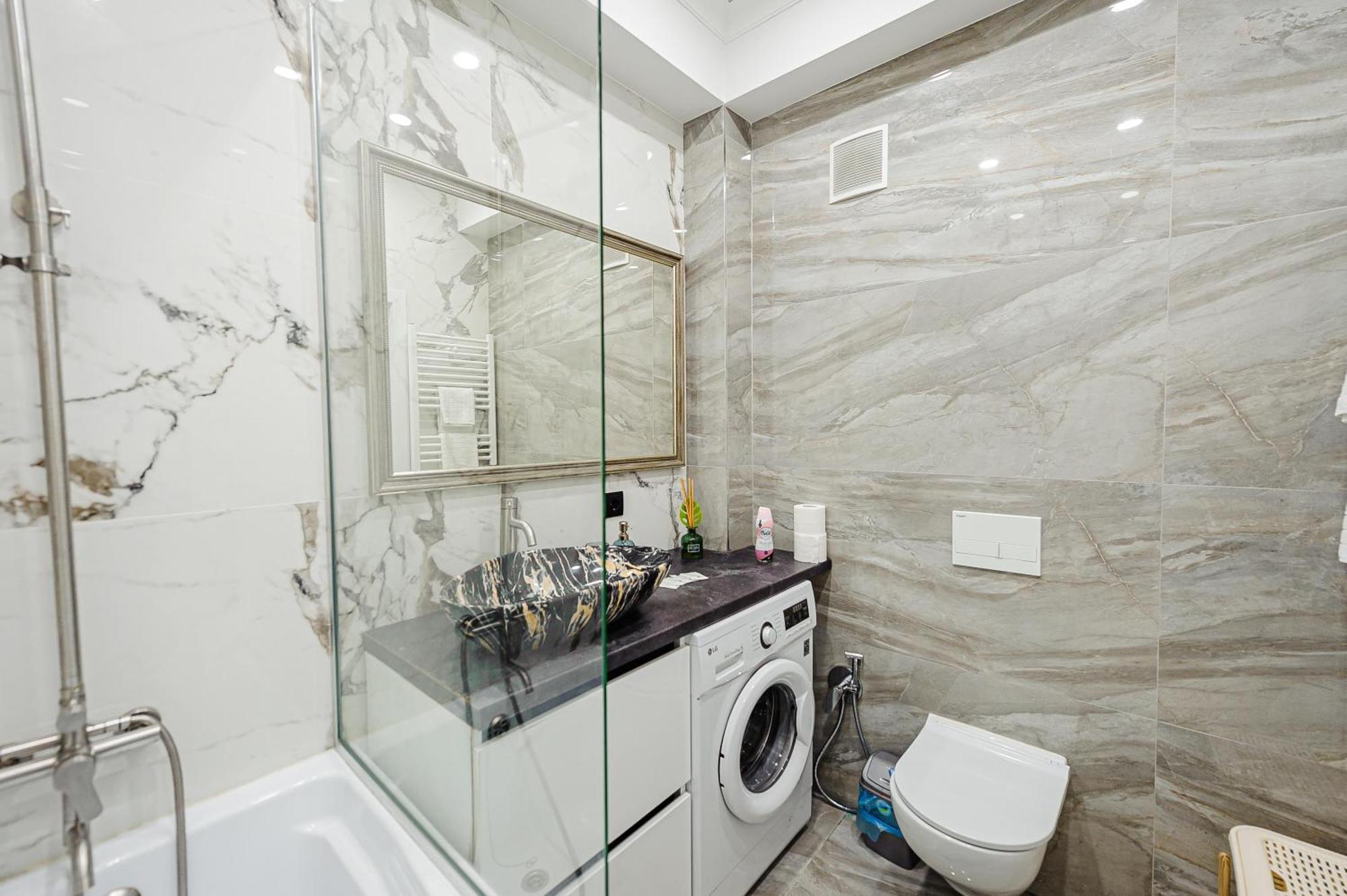 Luxury Oasis Flat Leilighet Chisinau Eksteriør bilde