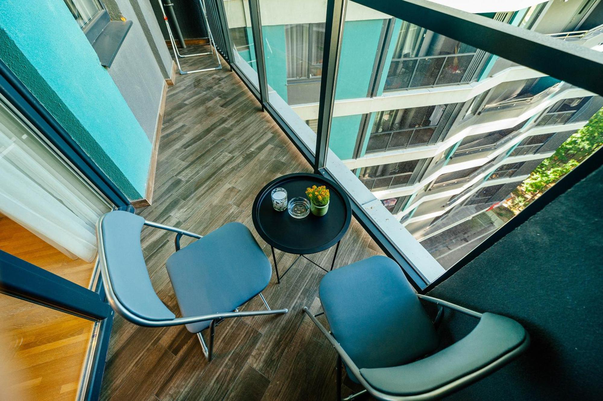 Luxury Oasis Flat Leilighet Chisinau Eksteriør bilde